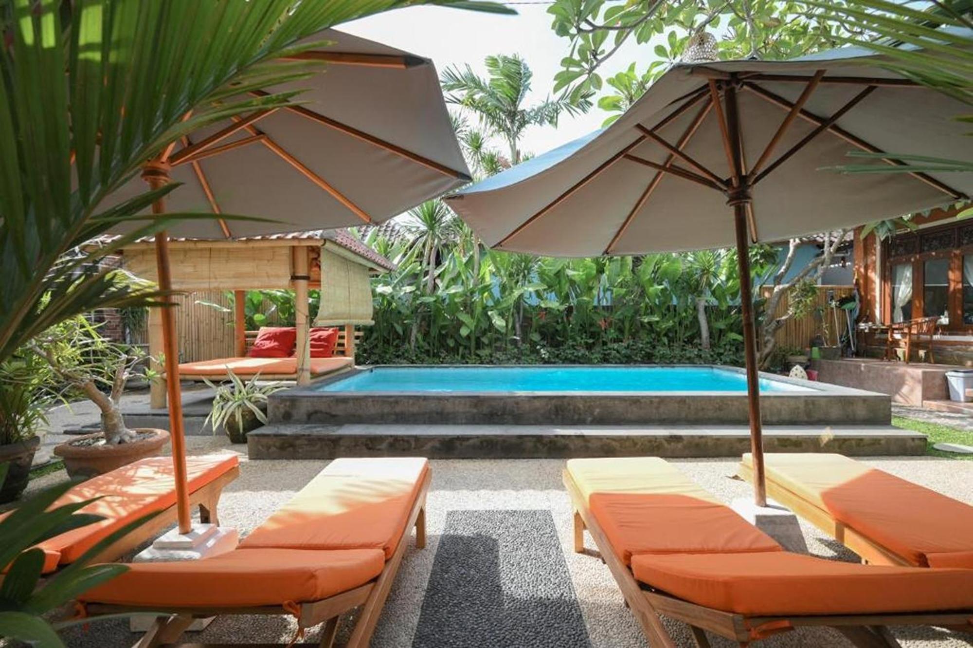 Tiga Naga Villa Denpasar Exterior foto